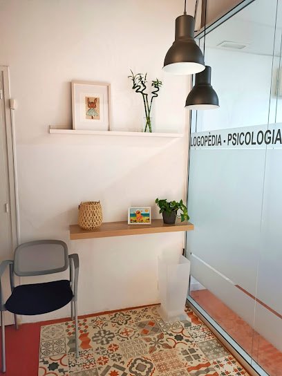 LA VOLTA. Centre de Logopèdia, Psicologia, Psicopedagogia I Reforç Escolar. Mataró.Teresa Cruz Monserrat, logopeda