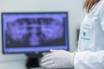 Unidad Dental y Maxilofacial - Clínica Marta Vallés